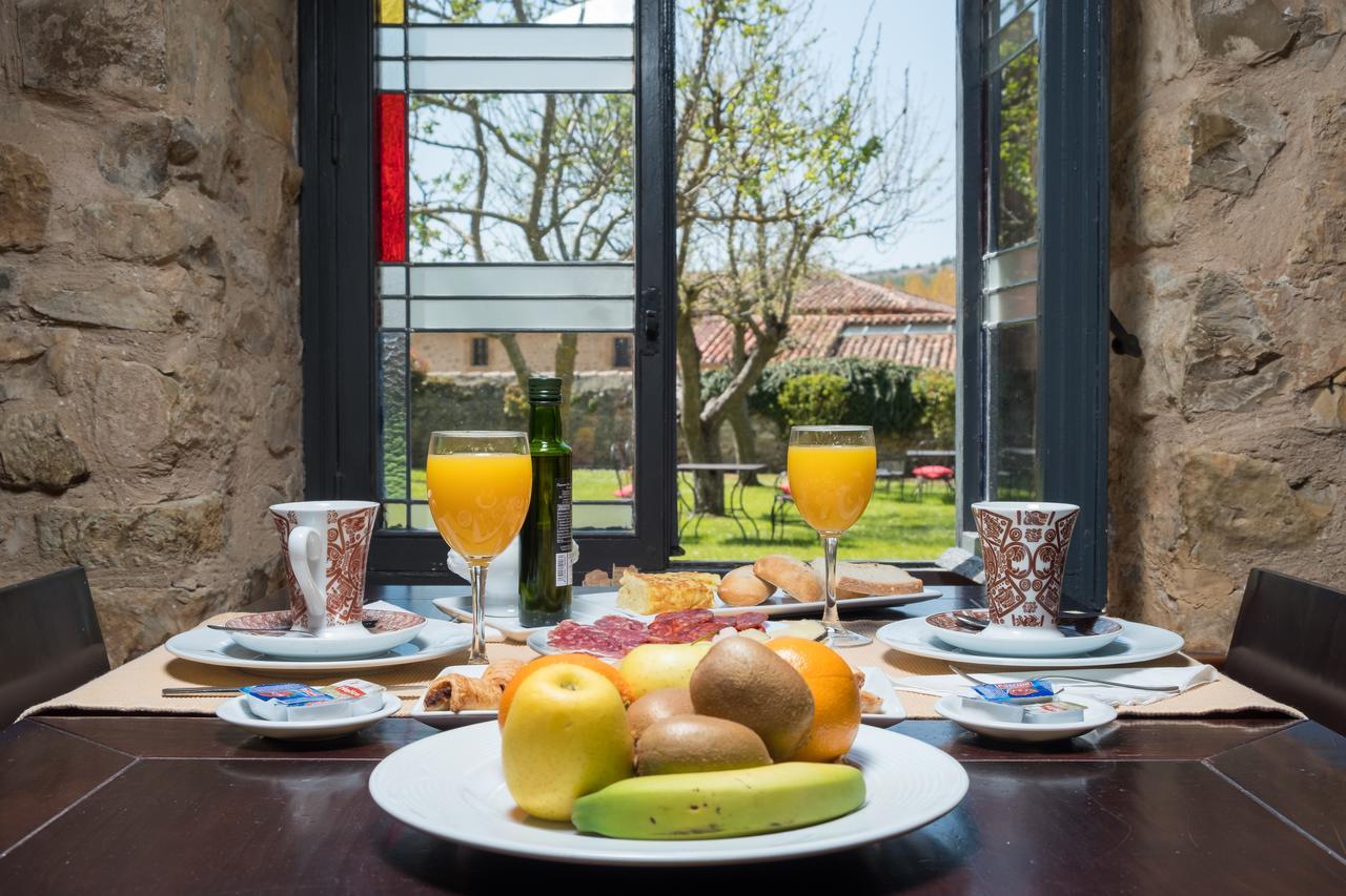 Hotel Posada Santa Maria La Real Aguilar de Campóo Eksteriør bilde
