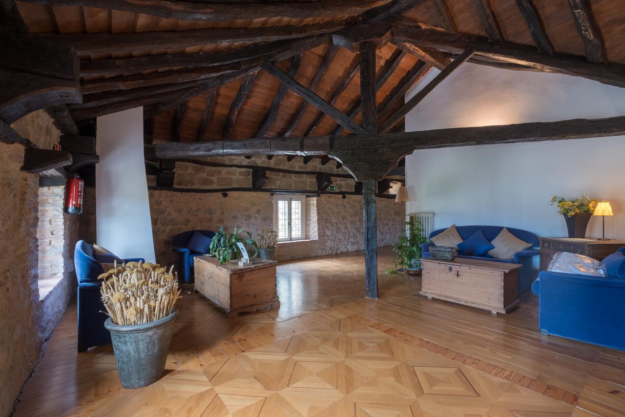 Hotel Posada Santa Maria La Real Aguilar de Campóo Eksteriør bilde