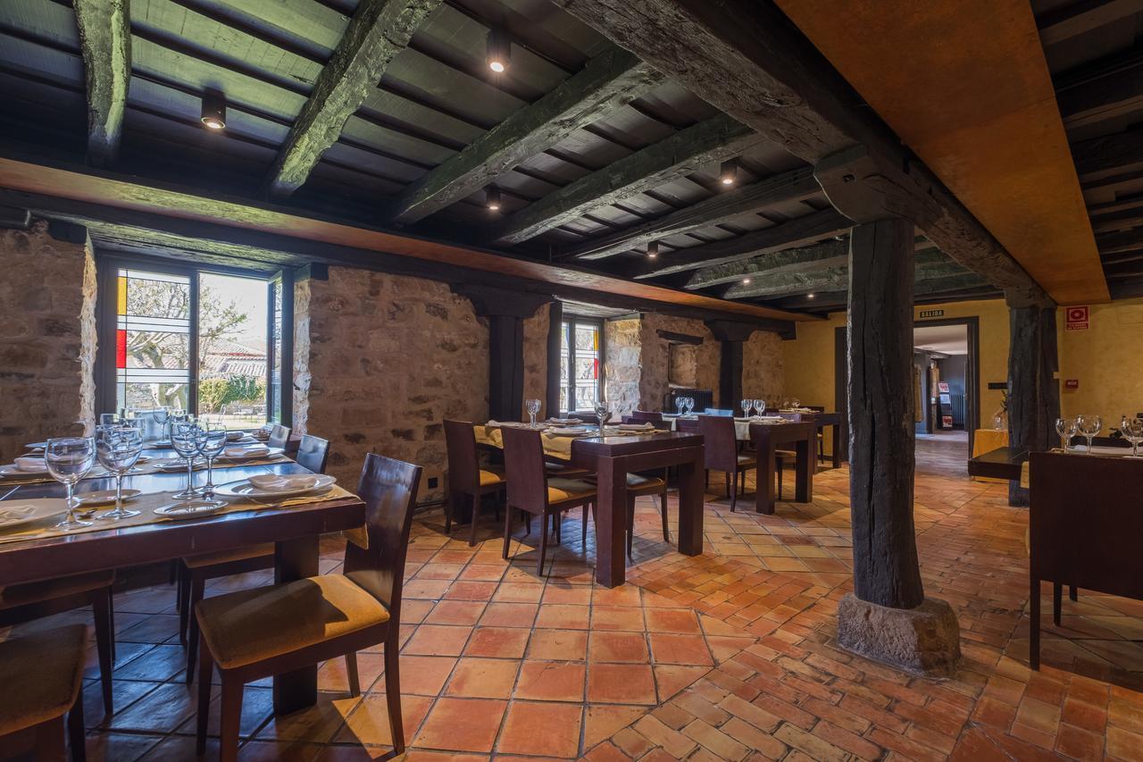 Hotel Posada Santa Maria La Real Aguilar de Campóo Eksteriør bilde